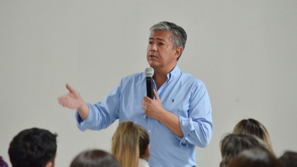 Rolo Figueroa se impone ante Nación: El gobernador reclamó las regalías&nbsp;hidroeléctricas