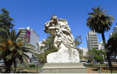 El hombre y sus pasiones: una escultura sobre la lucha interna&nbsp;humana
