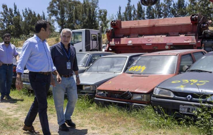 Menos contaminación en San Isidro: Se compactarán más de 1.300 autos abandonados 