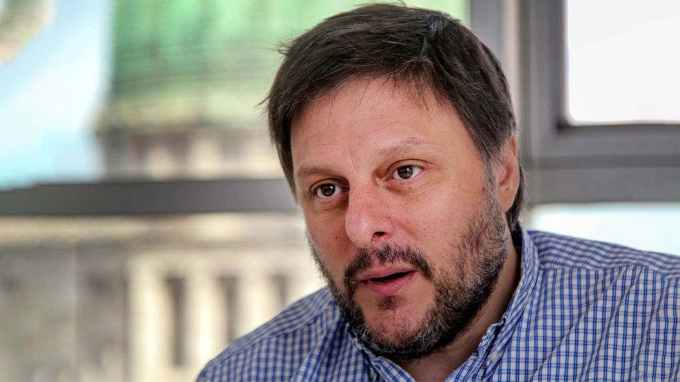 Elecciones en CABA: Encuestas revelan que Santoro saldría en segundo&nbsp;lugar