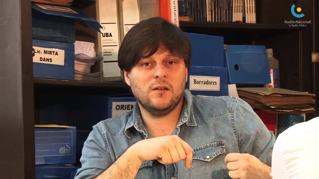 Del radicalismo al cristinismo: El zigzag ideológico de Leandro&nbsp;Santoro