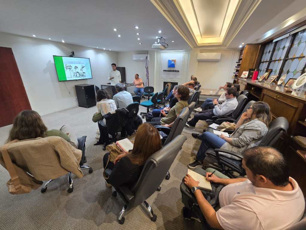 Norma Global GAP: Cornejo capacitó a pymes mendocinas con el objetivo de posicionarlas en mercados&nbsp;internacionales